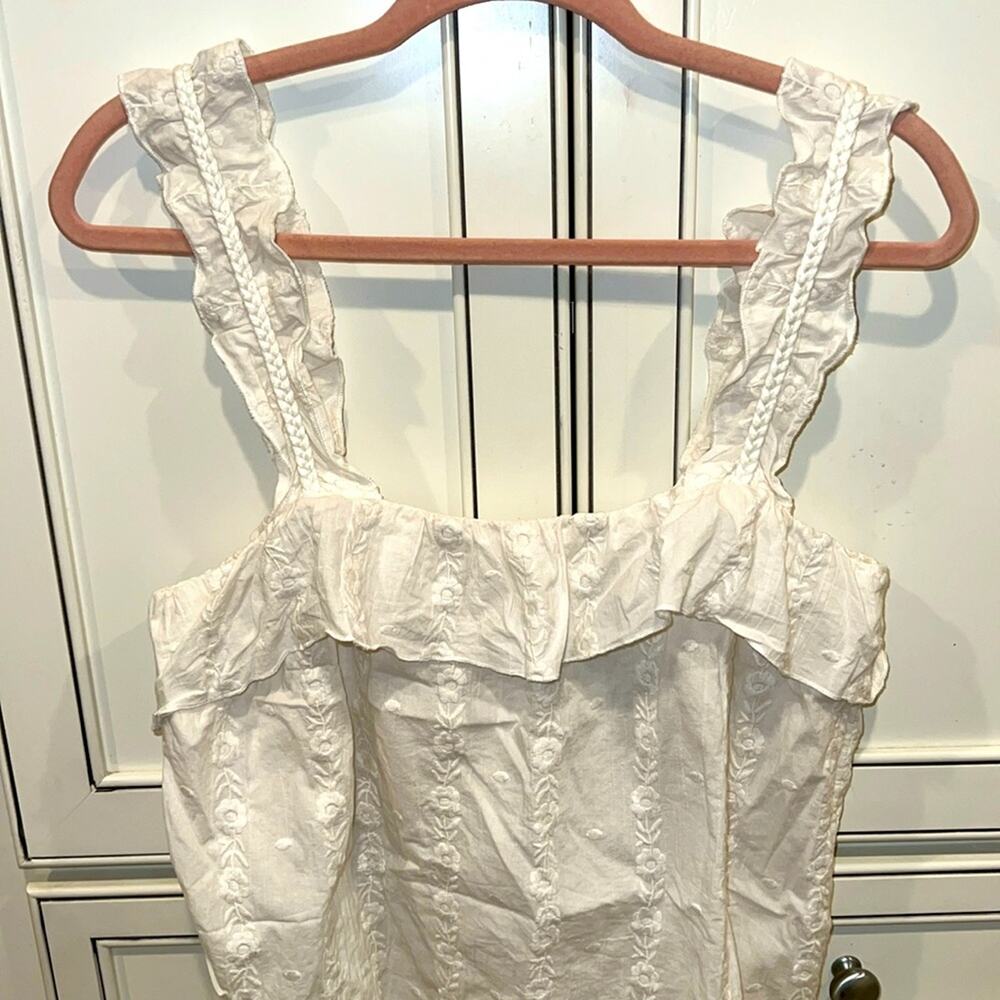 SEZANE cute embroidered top